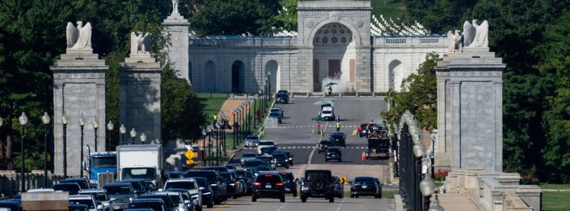 Triumphal arch in Washington to serve as military complex, Trump says