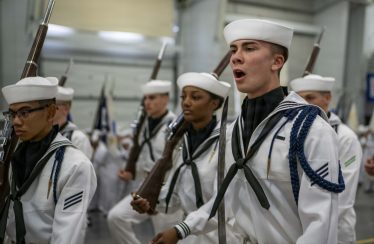 Navy exceeds recruiting goal with over 45,000 new sailors